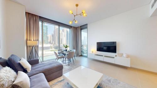Vacationer Holiday Homes I Elegant 1 Bed I Canal Views I Close to Ain Dubai, Dubaj (zdjęcie 8)
