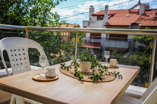 Özden Pansiyon (Ozden Pansiyon) in Burhaniye