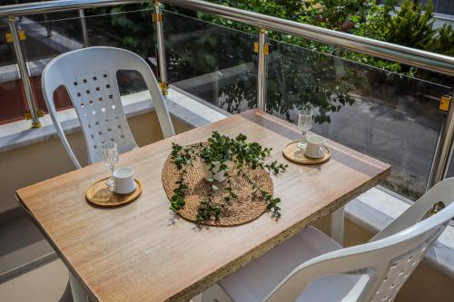 Özden Pansiyon (Ozden Pansiyon) in Burhaniye