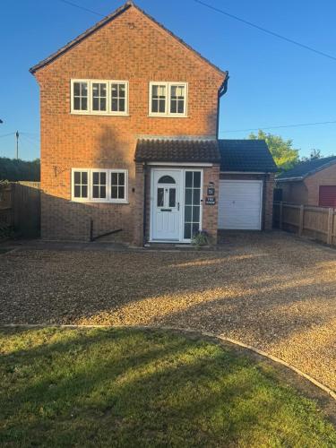 The Nook Holbeach town center 5 person 3 bed self catering