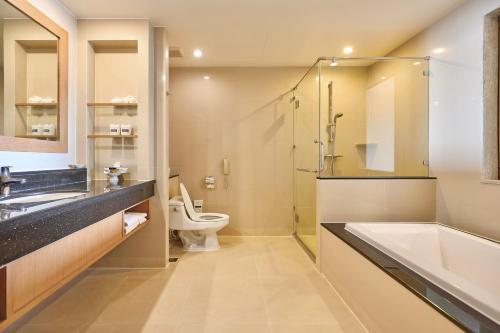 room detail thumbnail 2