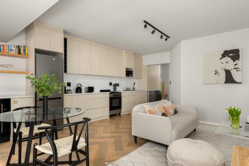 Lido Beachfront Apartment Sea Point Cape Town