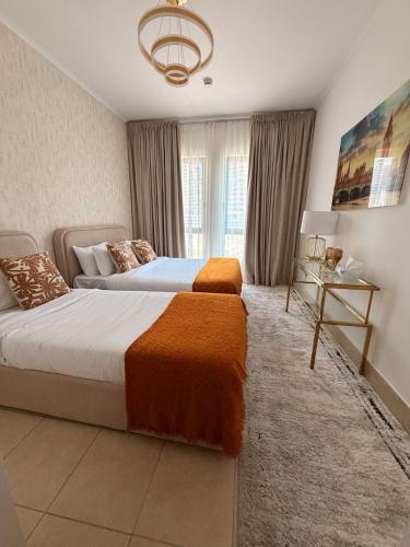 Luxury Stay Near Burj Khalifa & Dubai Mall with Pool Views, Dubai (Foto 6)