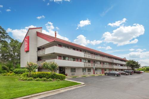Unterkunft von außen, Red Roof Inn Durham - Duke Univ Medical Center in Durham (NC)