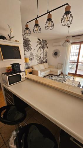 Kitchen, Serenity Home Fonte Laurentina in Valleranello