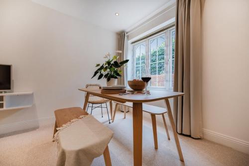 Modern home in Sunninghill in แอสคอท