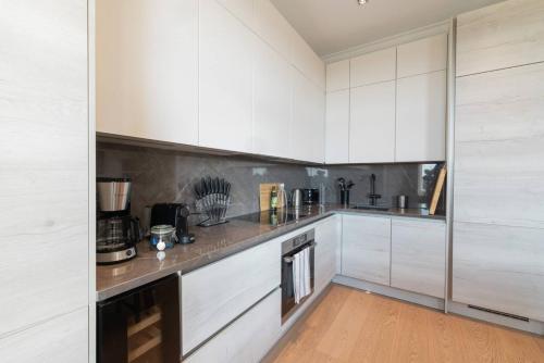 Luxury Penthouse, Sauna, Balcony, AirCon, Helsinki (foto 9)