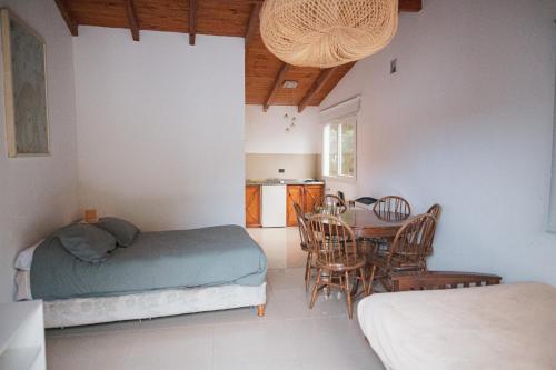 Cabaña y Loft Chapadmalal por BAI BAI Surfhouse