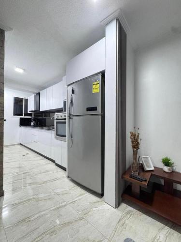 Entire home in Lechería, Venezuela (Entire home in Lecheria, Venezuela) in 波多拉克魯茲