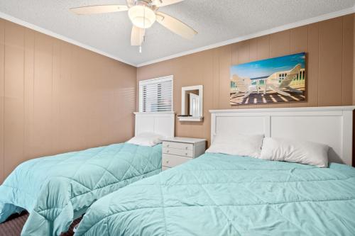 A Place at The Beach 9540-3K detail