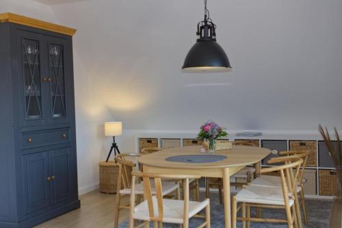 Inselblume 34 - Ferienwohnung mit Loggia in Burg auf Fehmarn, Deutschland