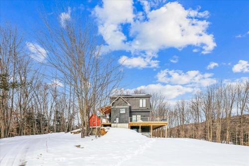 Hill House in Vaterburija (VT)