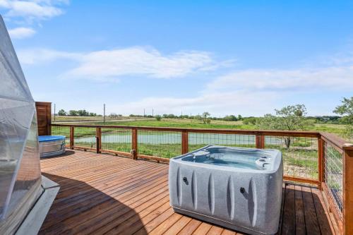 Luxury Glamping Dome on Texas Farm in San Marcos