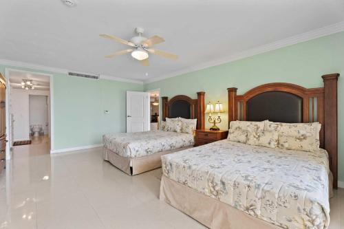 Beachfront - Glamour View 3BR condo - E422 - image 3