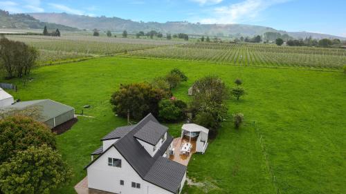 A szálláshely kívülről, Orchard View Villa - Gateway To Abel Tasman in Motueka