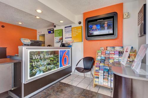 大堂, Motel 6 Santa Rosa - South in 聖羅莎市中心(CA)