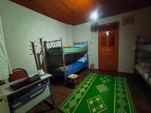 Male Student/Guest Affordable Dormitory in Fatih - image 4