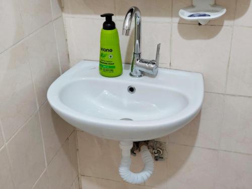 Male Student/Guest Affordable Dormitory in Fatih - image 6