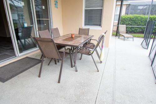 บริการและสิ่งอำนวยความสะดวก, Relaxing Florida Escape – Pool Spa and Fun in ไฮน์สซิตี้ (FL)