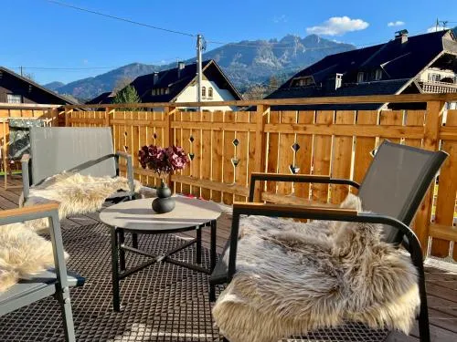 FOX ALPINE nr 6 Sunny terrace in Rattendorf, Österreich