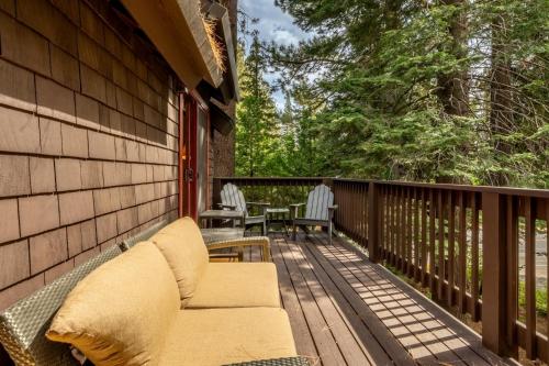 Cedar Crest - Owl Cottage 9 in Homewood (CA)