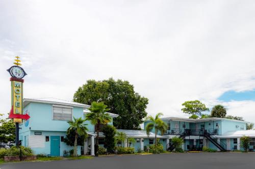 Siesta Motor Inn By Townhouse Kennedy Space Center Titusville I 95