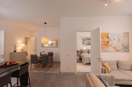 Suite Nr 4 - J26 LUXURY APARTMENT, Jauniela 26 Old Riga - TOP Location - 2BDR - 80m2, Riga (photo 11)