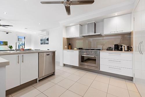 The Yellow Fish in เพย์นส์วิลล์