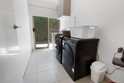 The Yellow Fish in เพย์นส์วิลล์