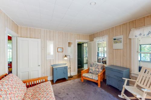 Garden Island's Birch in Charlotte (VT)