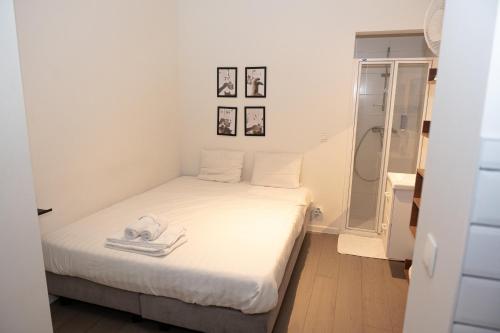 Studio 003 Avenue Louise, Bruxelles (foto 2)