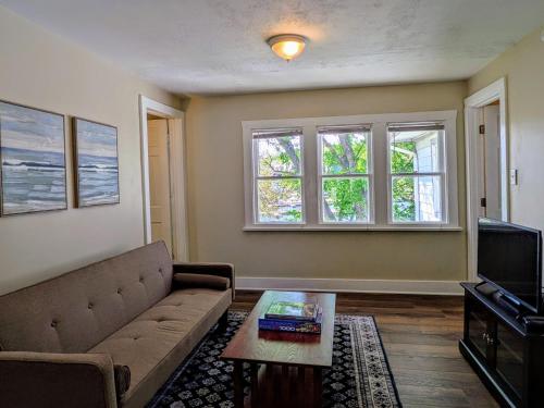 Casual Living Extended Stay Hotels - image 12