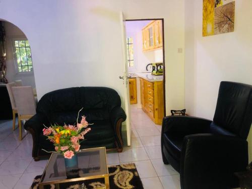 Princess Eco Lodge & Garden in Gunjur