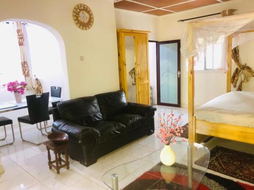 Princess Eco Lodge & Garden in Gunjur