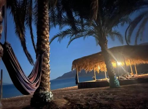 مخيم مبروكه in 누웨이바