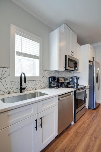 Nashville - 805B Bradford Ave #302 in Nashville, USA