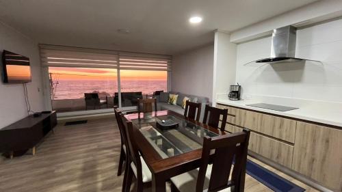 Disfruta en familia, frente al mar