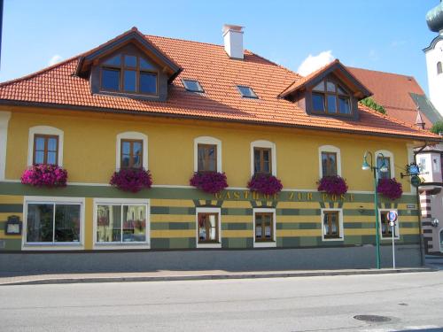 Gasthof zur Post in Schörfling am Attersee, Österreich