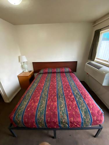 Tacoma Center Motel