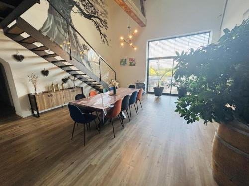 Gîte familial à Bressolles avec piscine privée et animaux acceptés