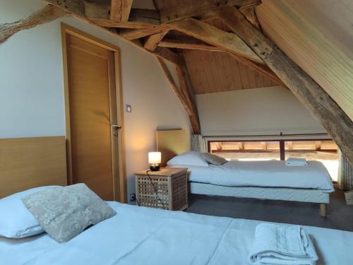 Gîte rustique au calme avec cheminée et jardin, 4 pers. - FR-1-489-600 (Gite rustique au calme avec cheminee et jardin, 4 pers. - FR-1-489-600) in Neuilly-le-Réal