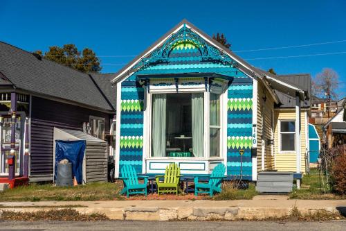 Beautifully Remodeled 2bd in the Perfect Location in Leadville, USA