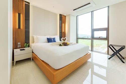 The First Clark Hotel & Residence in Mabalacat