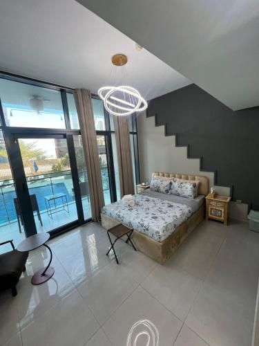 Studio in Business Bay with Huge Balcony & Pool View near to Metro, Dubai (Foto 3)