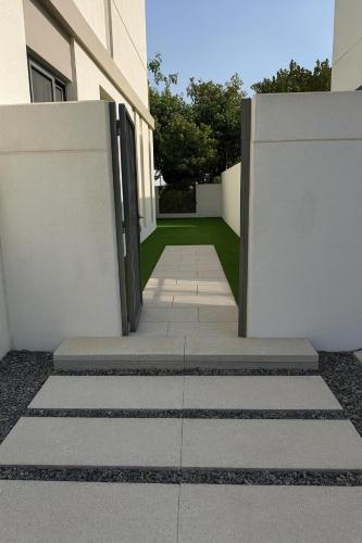Modern Family Villa Tilal Al Ghaf, Dubai (photo 2)