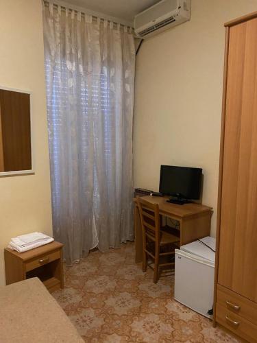 New Hotel Attico in กียานชาโน แตร์เม