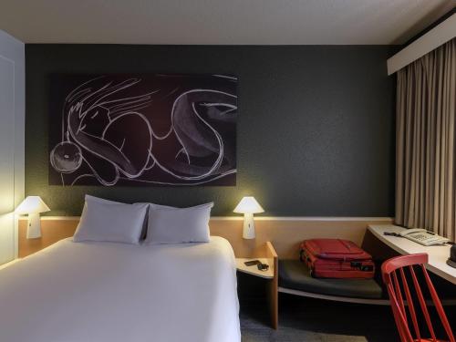 1 queen bed