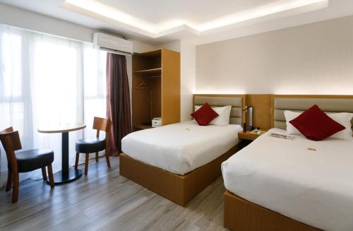 room detail thumbnail 0