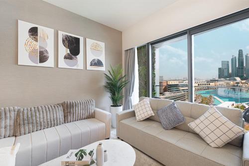 Best Burj Khalifa View 2BR Apartment In Downtown - image 6