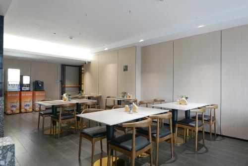 Paco Hotel Tianhe Coach Terminal Metro Satation Guangzhou-Free Shuttle Bus for Canton Fair - 레스토랑